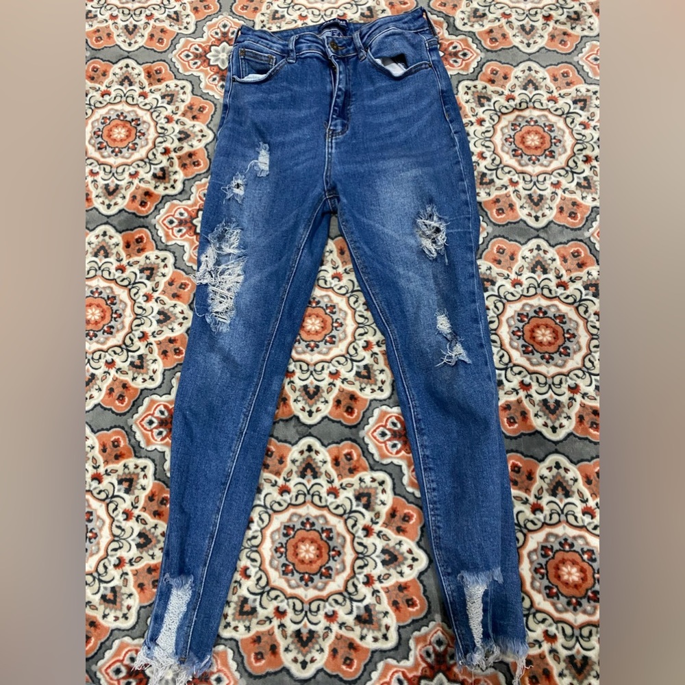 Dark blue slightly ripped jeans size 7/28 in women’s